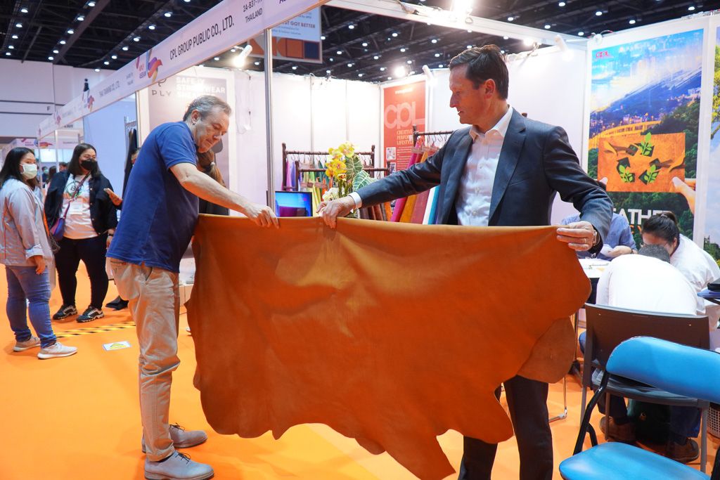 Global Leather Showcase